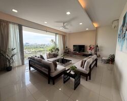 RiverEdge (D15), Condominium #580731411
